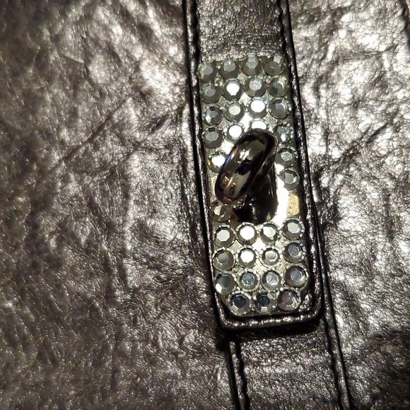 Cavalcanti Metallic Shoulder Bag - Picture 7 of 7